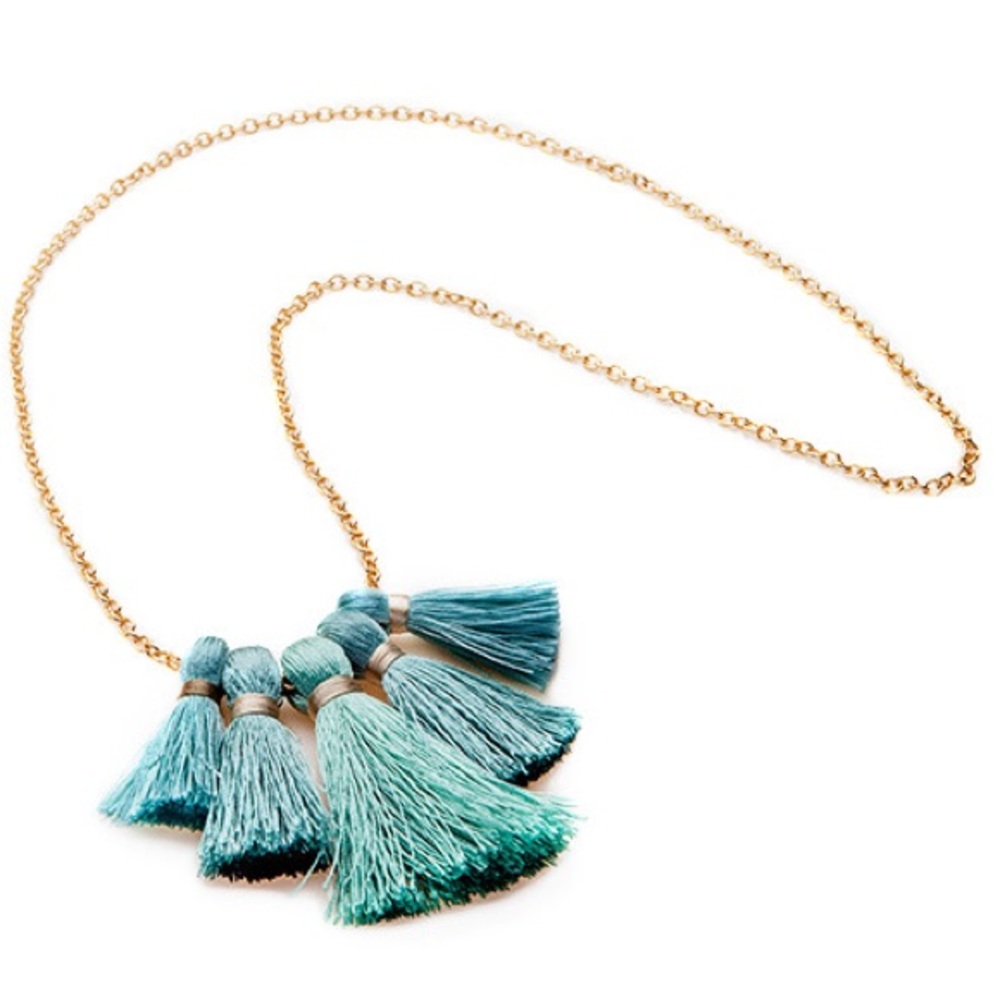 Miss Ivy Pearl Tassel Necklace